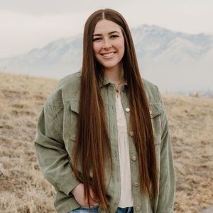 Meet your Posher, Anna